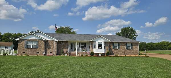 1.8 Acres of Land with Home for Sale in Gallatin, Tennessee