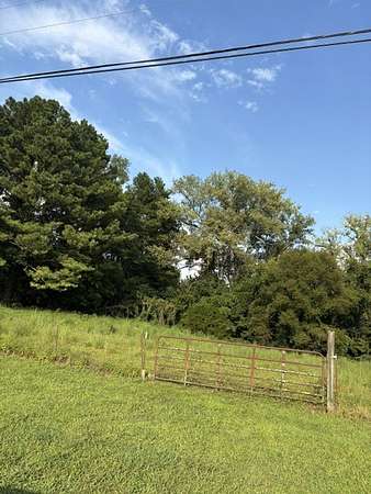 6.33 Acres of Agricultural Land for Sale in Columbia, Tennessee