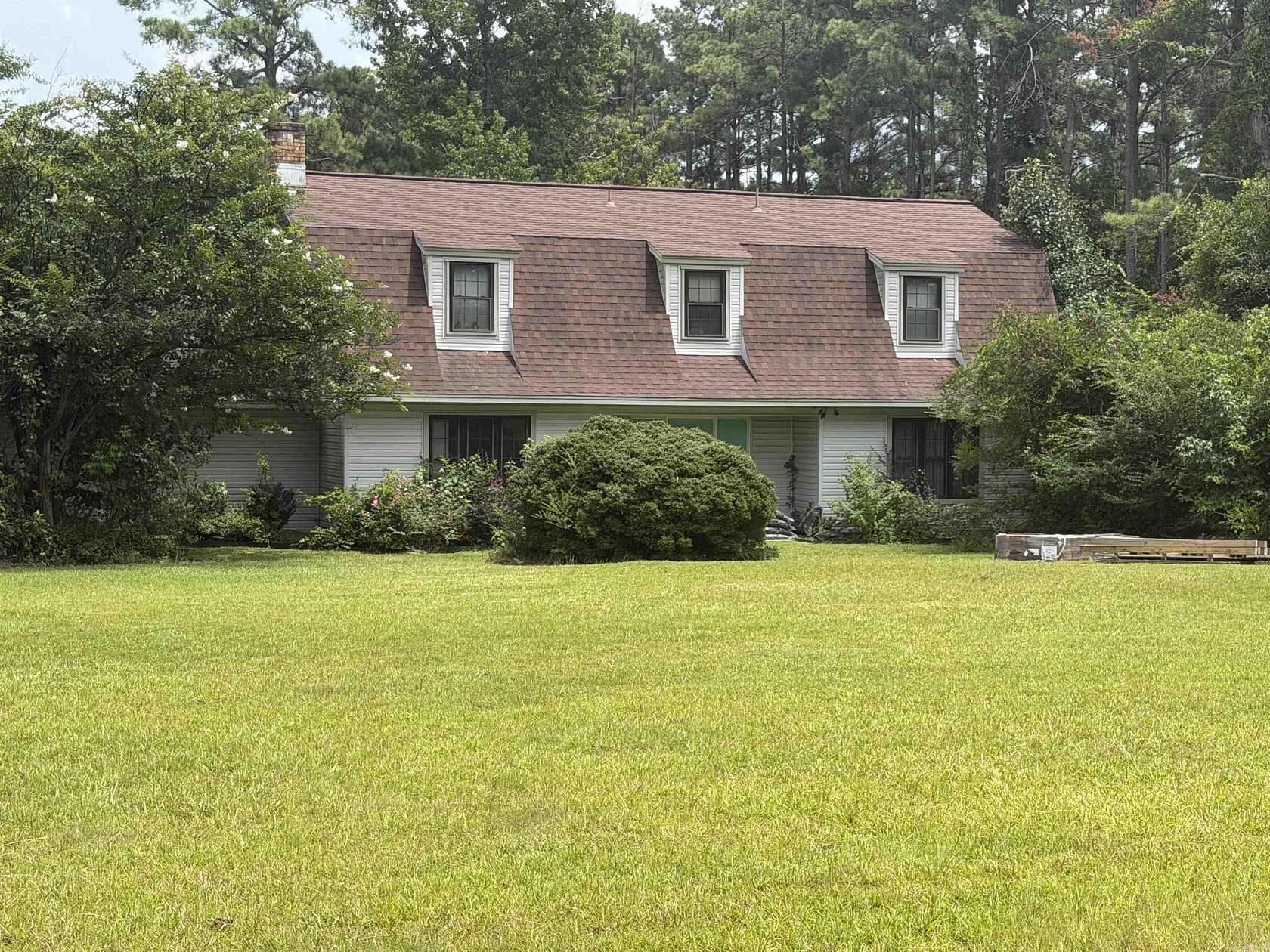 3 Acres of Land with Home for Sale in Star City, Arkansas