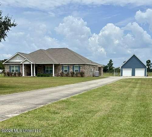 4 Acres of Land with Home for Sale in Moss Point, Mississippi