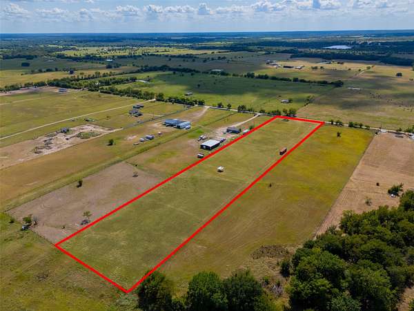 5.1 Acres of Residential Land for Sale in Wills Point, Texas