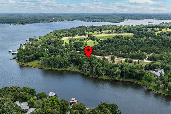 1 Acre of Residential Land for Sale in Athens, Texas