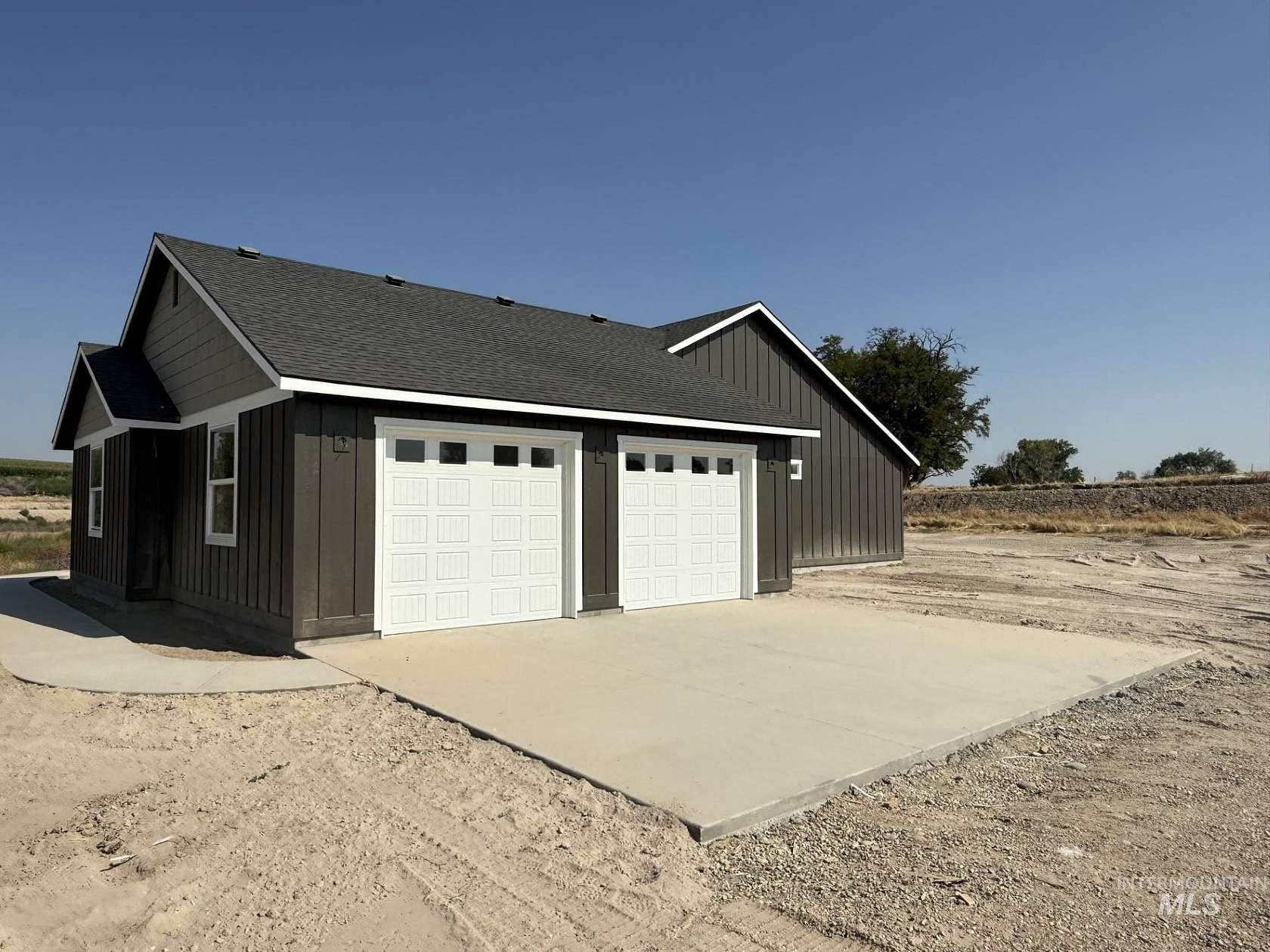 1.5 Acres of Land with Home for Sale in Parma, Idaho