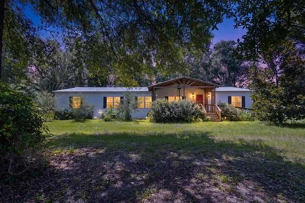 4.42 Acres of Land with Home for Sale in Trenton, Florida