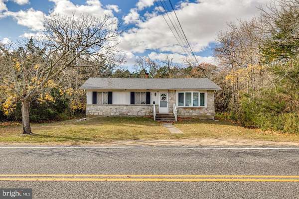 6.79 Acres of Land with Home for Sale in Cape May Court House, New Jersey