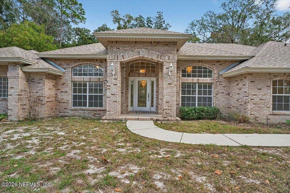 5.64 Acres of Land with Home for Sale in Middleburg, Florida