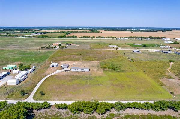 4.2 Acres of Land with Home for Sale in Whitewright, Texas