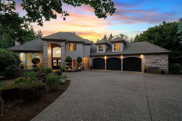 4.56 Acres of Land with Home for Sale in West Linn, Oregon