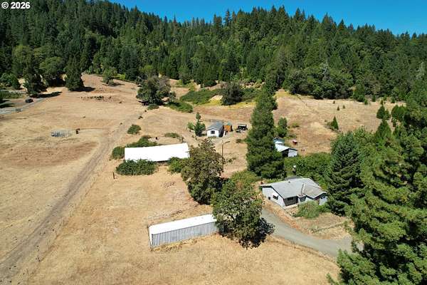 20.1 Acres of Agricultural Land with Home for Sale in Myrtle Creek, Oregon