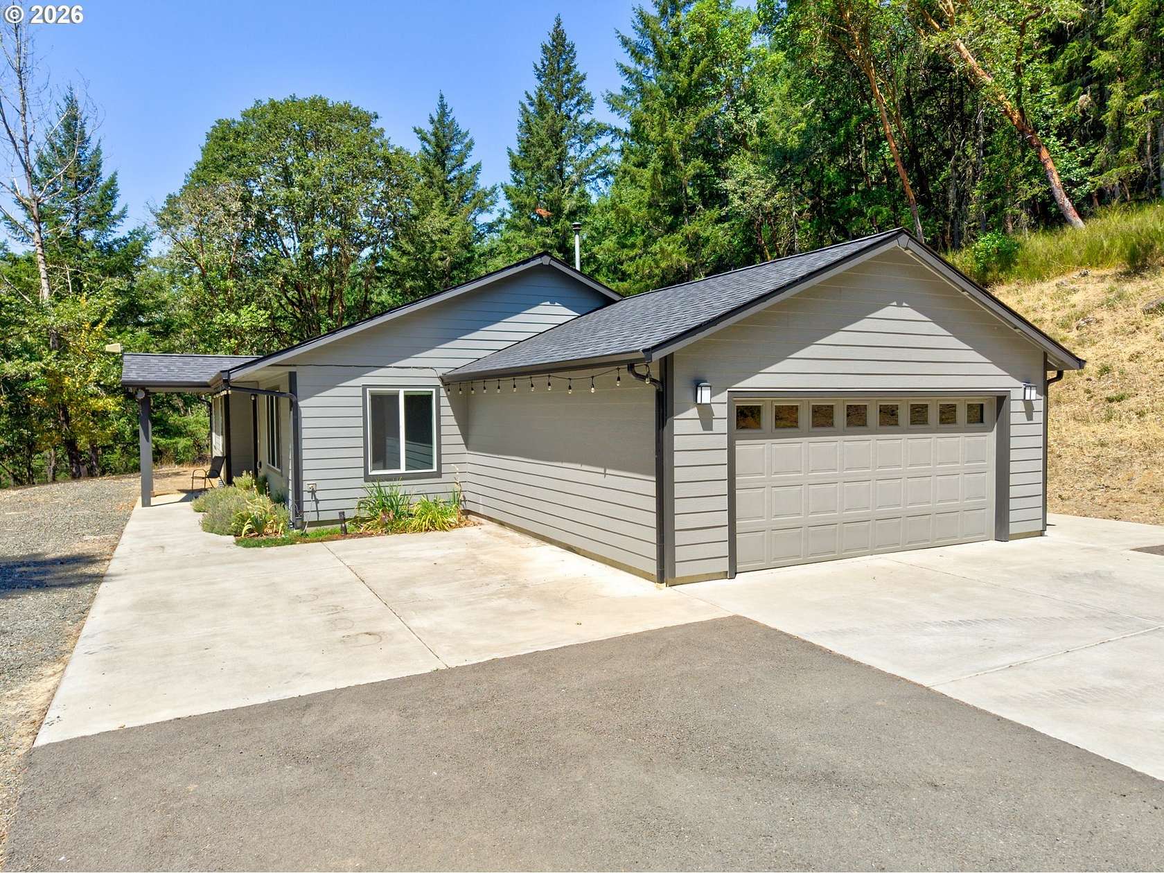 7.28 Acres of Land with Home for Sale in Oakland, Oregon