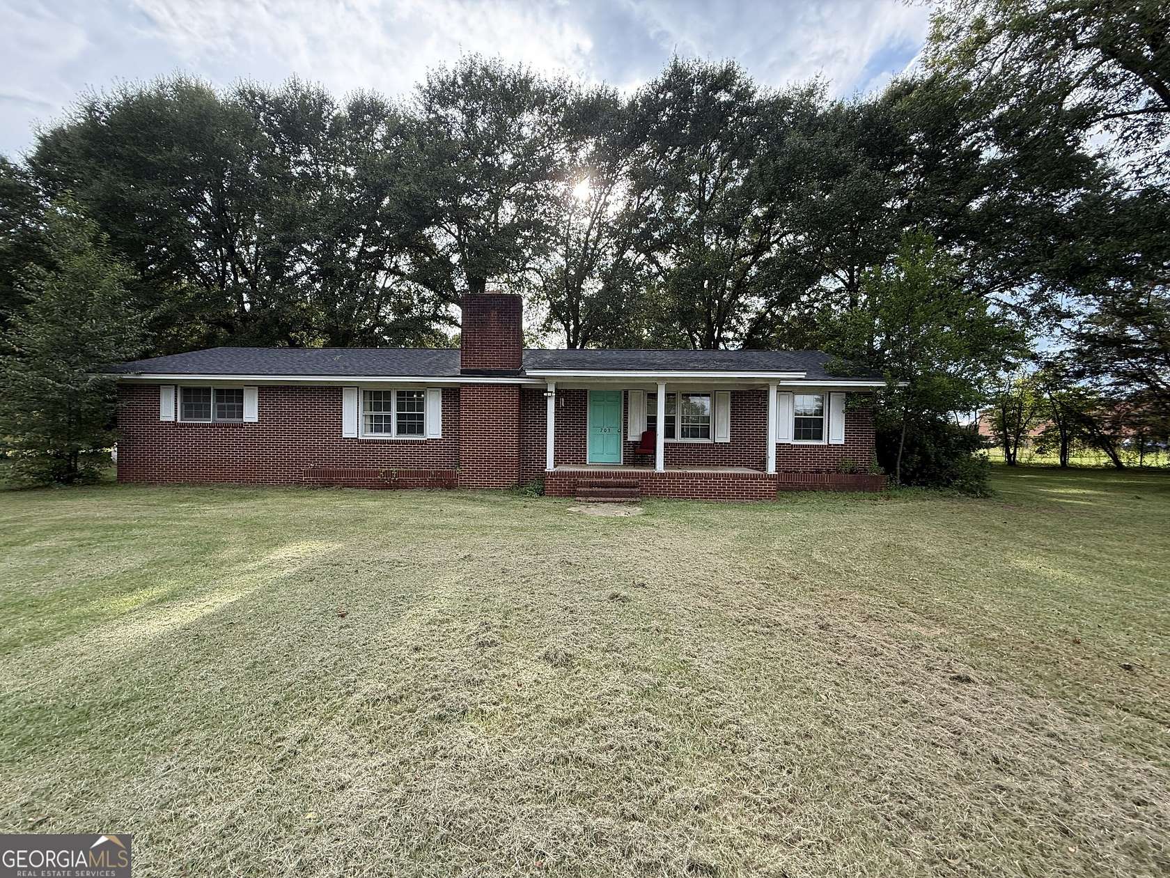 1.5 Acres of Land with Home for Sale in Vienna, Georgia