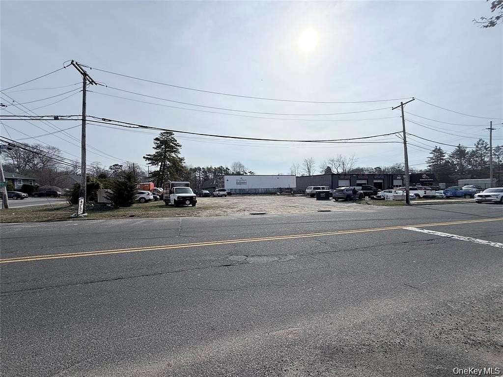 0.25 Acres of Commercial Land for Sale in Ronkonkoma, New York