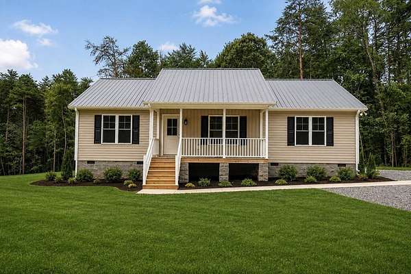 2.9 Acres of Land with Home for Sale in Farmville, Virginia