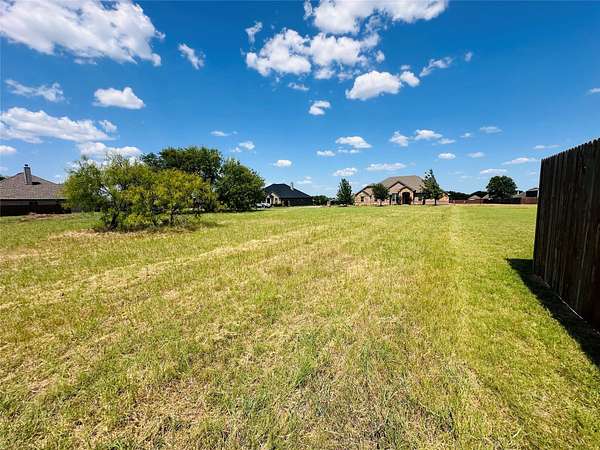 1 Acre of Residential Land for Sale in Crowley, Texas