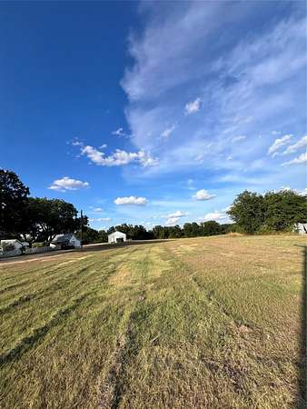 1 Acre of Residential Land for Sale in Waco, Texas