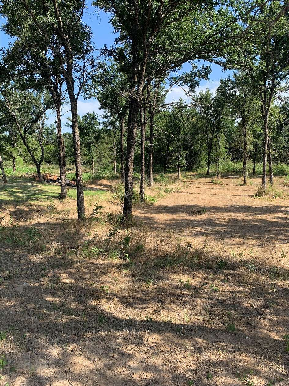 0.25 Acres of Residential Land for Sale in Runaway Bay, Texas