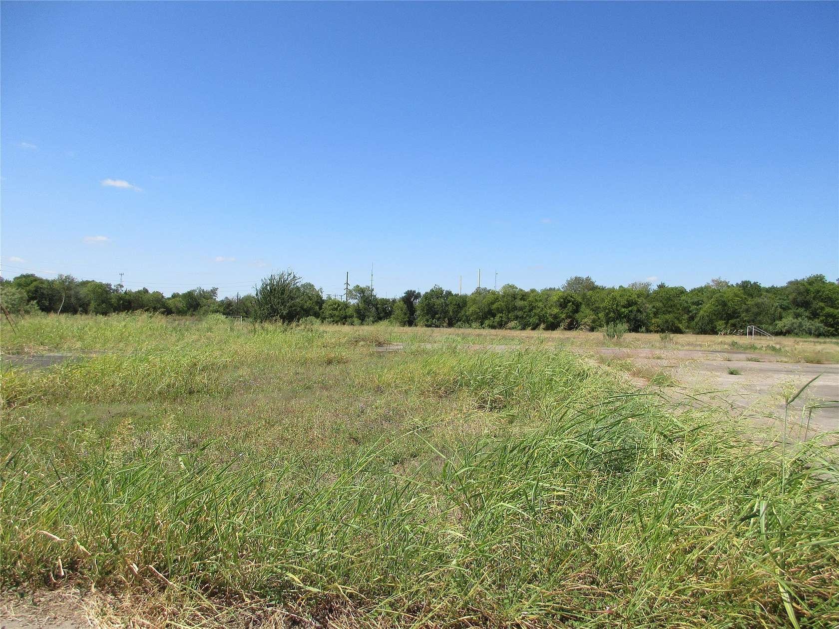 4.21 Acres of Mixed-Use Land for Sale in Marlin, Texas