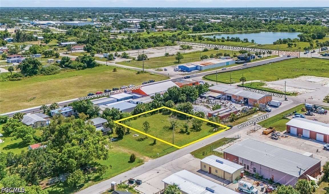 0.34 Acres of Commercial Land for Sale in Fort Myers, Florida