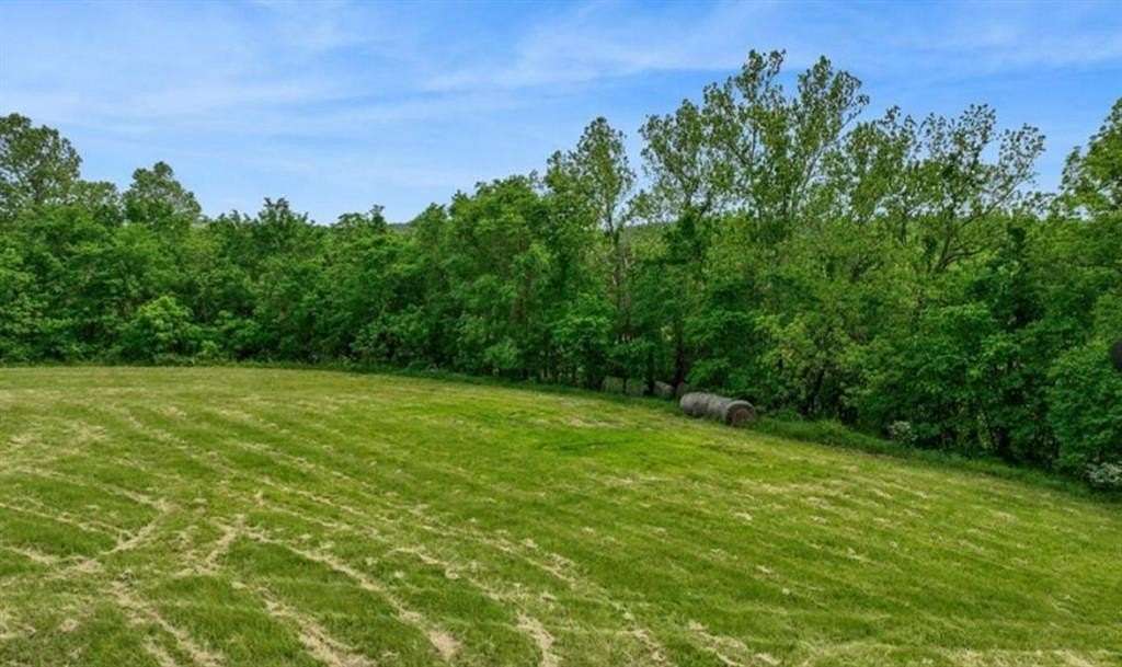 29.2 Acres of Recreational & Residential Land for Sale in Gravette, Arkansas