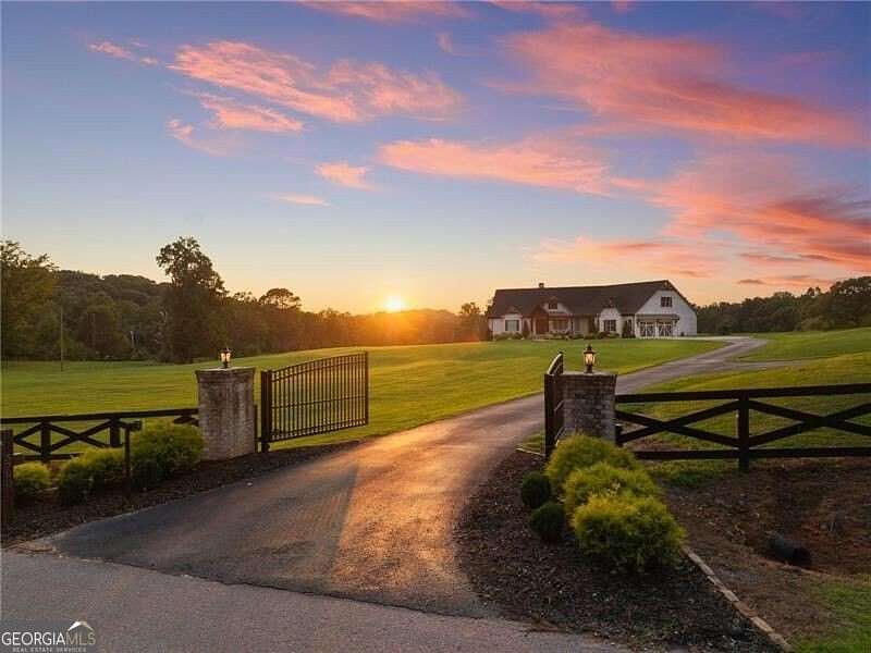 26.2 Acres of Recreational Land with Home for Sale in Murrayville, Georgia