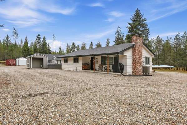 10 Acres of Land with Home for Sale in Newport, Washington