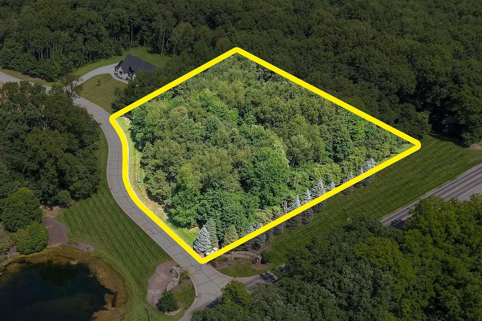3.1 Acres of Land for Sale in Niles, Michigan