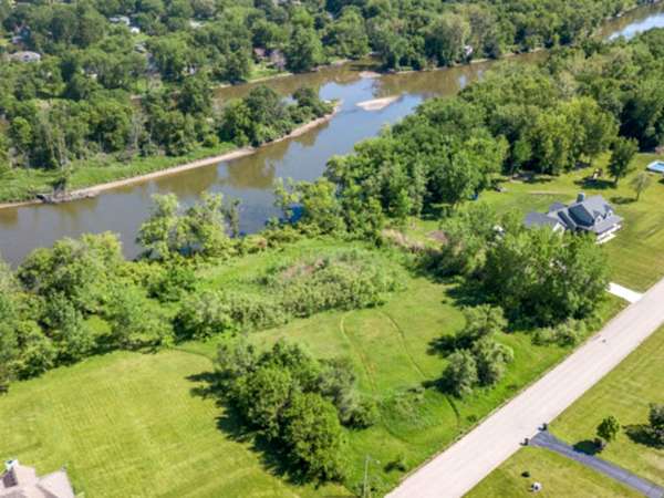7.18 Acres of Land for Sale in Millington, Illinois