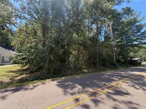 0.3 Acres of Residential Land for Sale in Lacombe, Louisiana