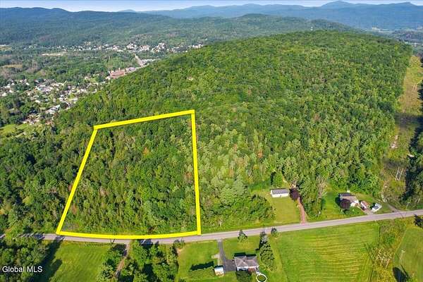 6.6 Acres of Residential Land for Sale in Whitehall, New York