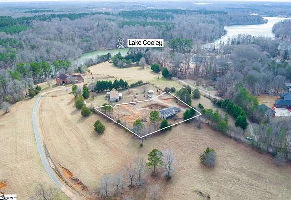 0.85 Acres of Residential Land for Sale in Inman, South Carolina