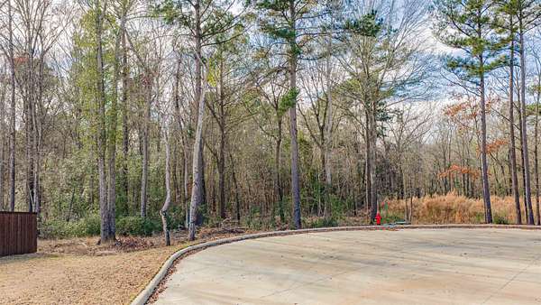 1.11 Acres of Residential Land for Sale in Longview, Texas