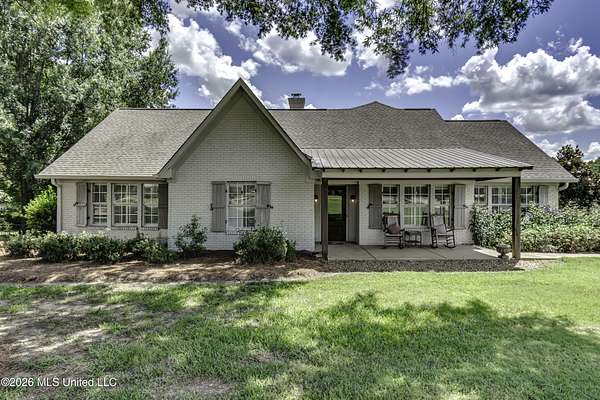 3.6 Acres of Land with Home for Sale in Madison, Mississippi
