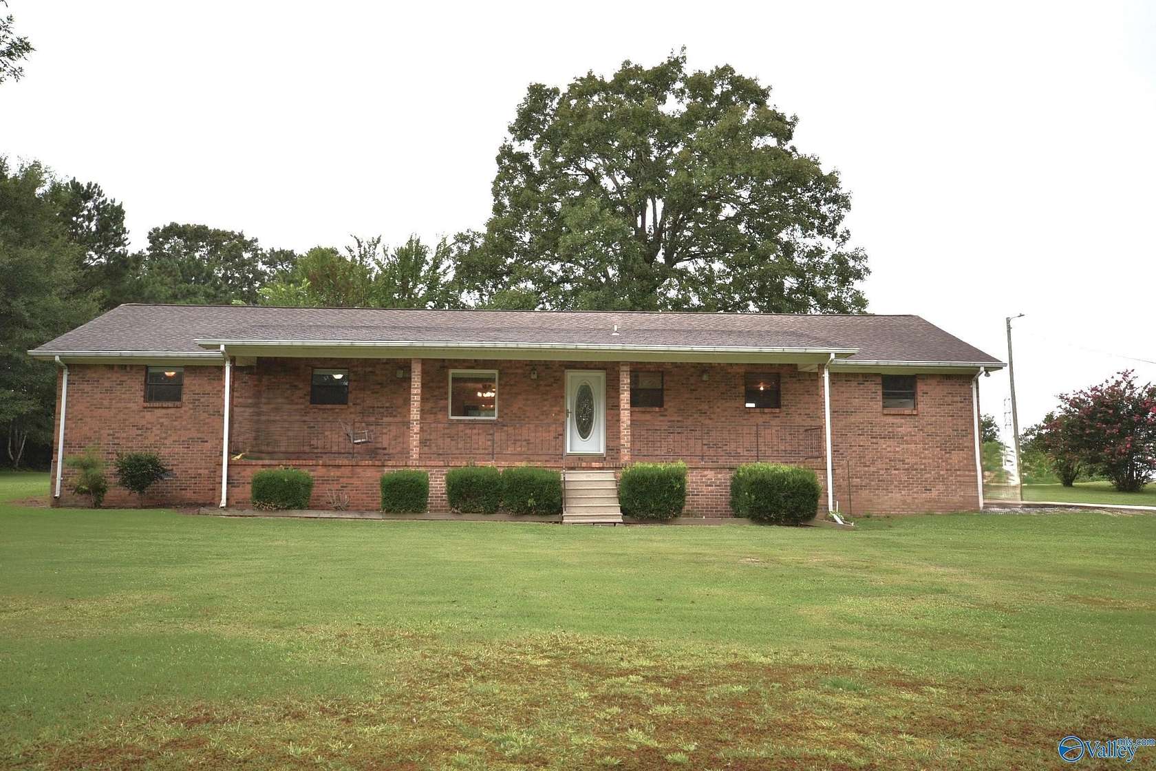 2 Acres of Land with Home for Sale in Vinemont, Alabama