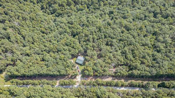 11 Acres of Recreational Land with Home for Sale in Bucyrus, Missouri