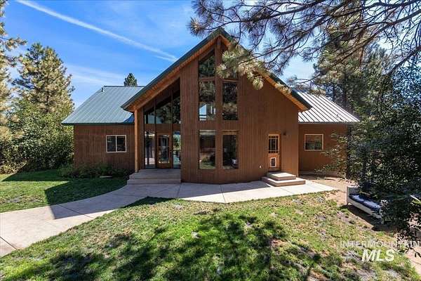 2 Acres of Land with Home for Sale in Garden Valley, Idaho