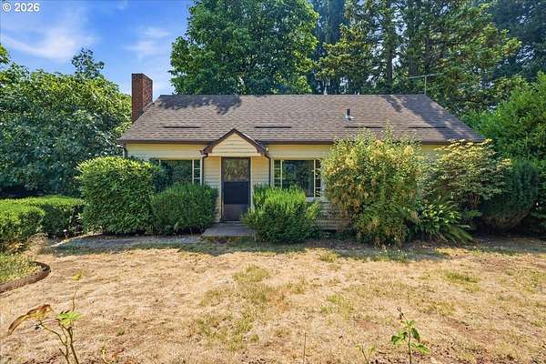 1.54 Acres of Land with Home for Sale in Oregon City, Oregon