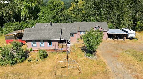 5 Acres of Land with Home for Sale in Marcola, Oregon