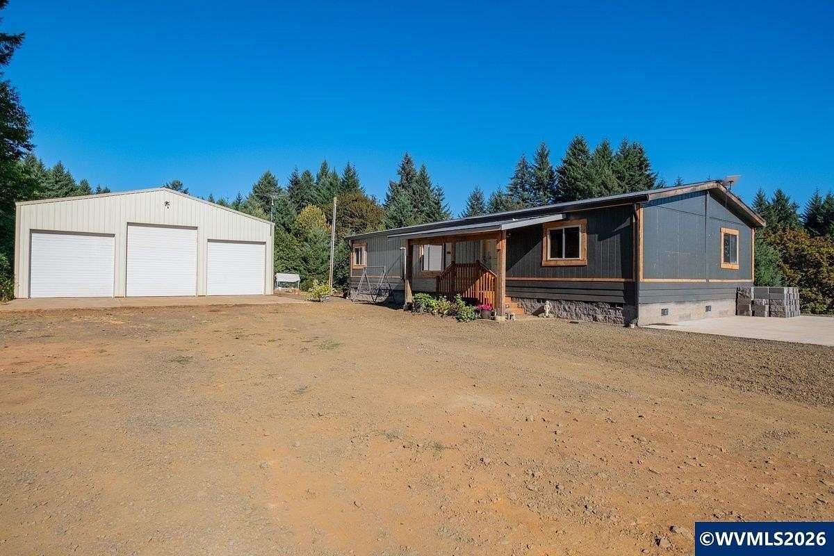 3 Acres of Land with Home for Sale in Falls City, Oregon