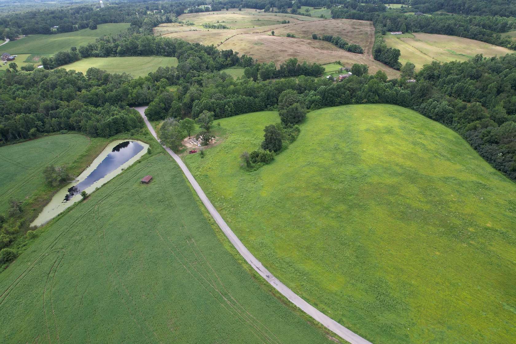 2.57 Acres of Residential Land for Sale in Red Boiling Springs, Tennessee