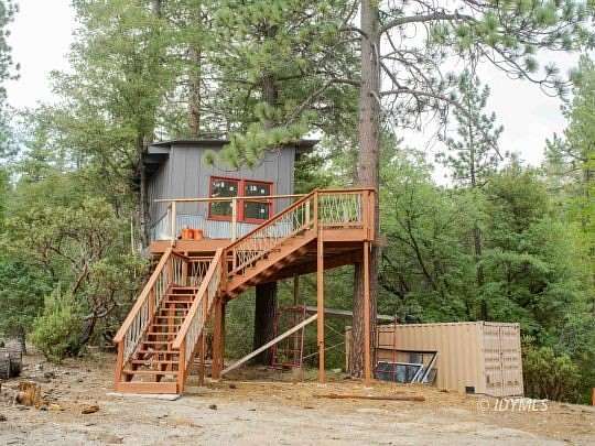 2.36 Acres of Land for Sale in Idyllwild, California