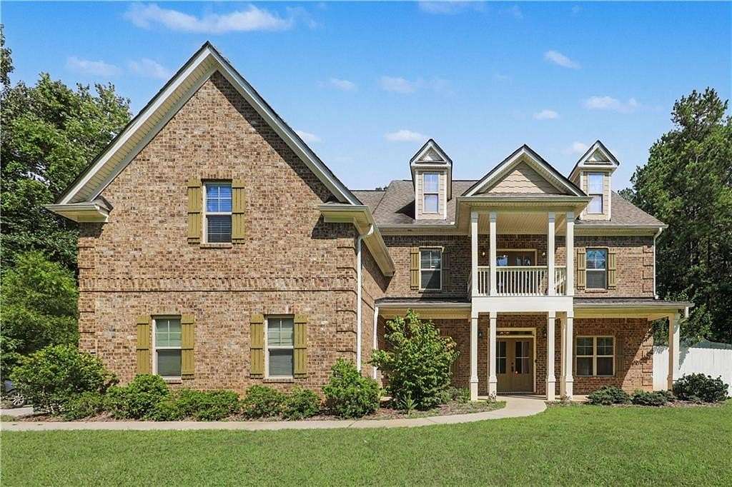 1.72 Acres of Land with Home for Sale in Newnan, Georgia