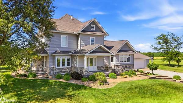 6 Acres of Land with Home for Sale in Mount Pleasant, Iowa