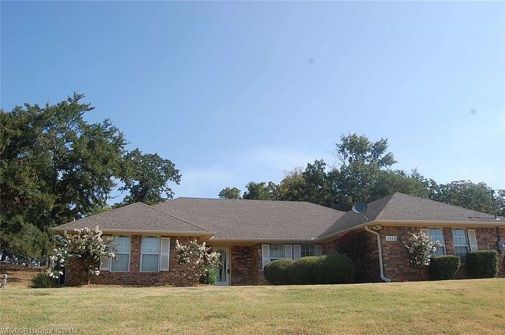 1.5 Acres of Land with Home for Sale in Greenwood, Arkansas