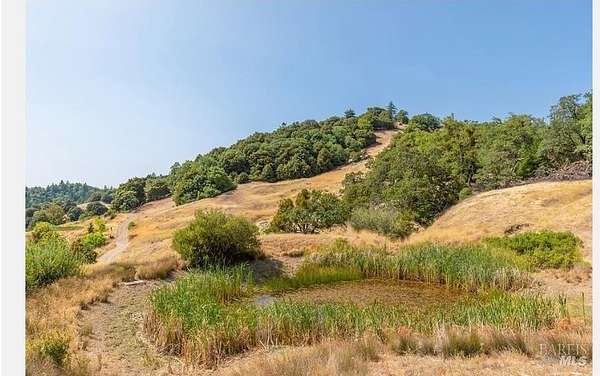 41 Acres of Recreational Land with Home for Sale in Laytonville, California