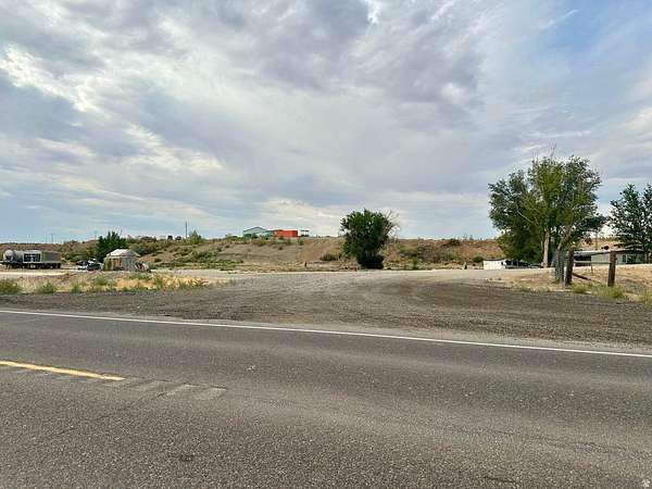 3.85 Acres of Commercial Land for Lease in Jensen, Utah