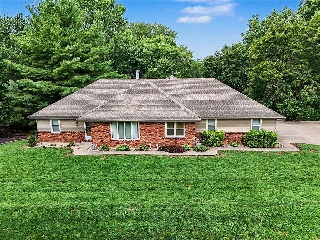 1.88 Acres of Land with Home for Sale in St. Joseph, Missouri