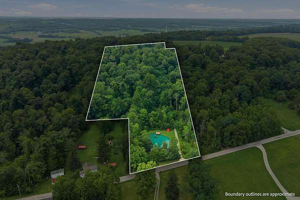 10.4 Acres of Recreational Land with Home for Sale in Mansfield, Ohio