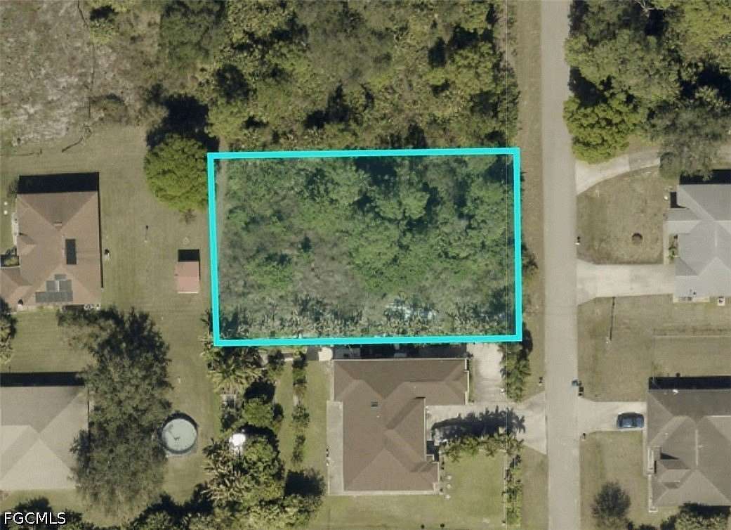 0.4 Acres of Residential Land for Sale in Lehigh Acres, Florida
