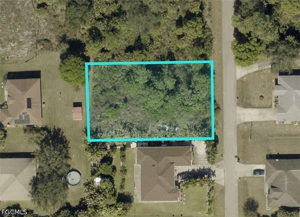 0.4 Acres of Residential Land for Sale in Lehigh Acres, Florida