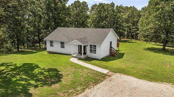 10 Acres of Land with Home for Sale in Versailles, Missouri